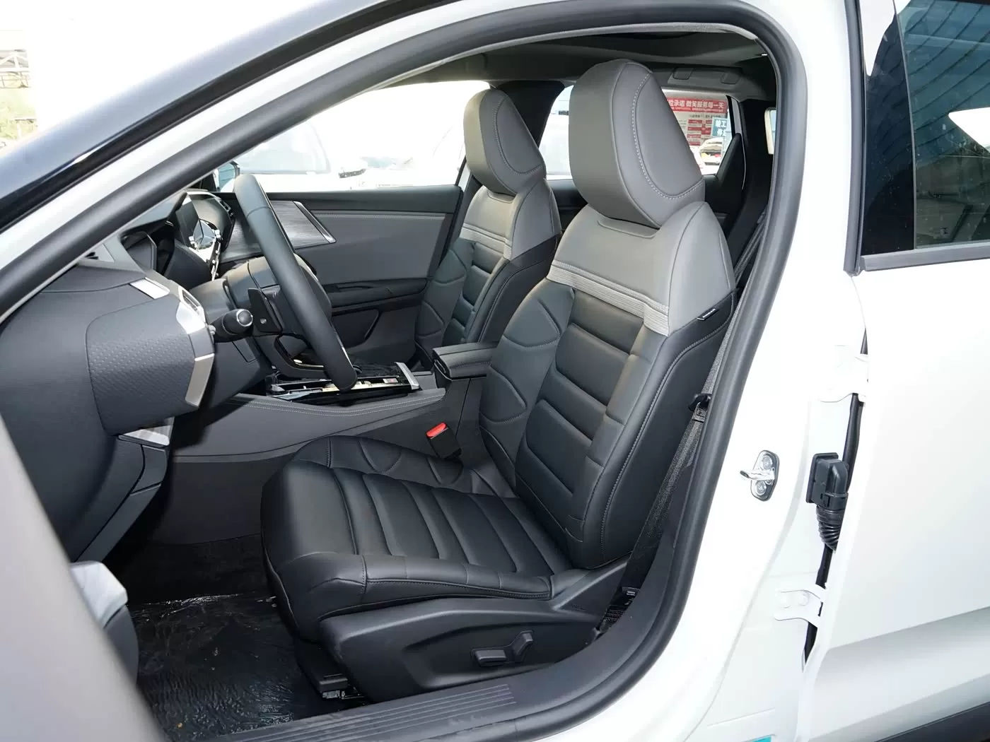 Dongfeng Citroen Versaliae C5X Used Car for Sale - Silu Auto Export