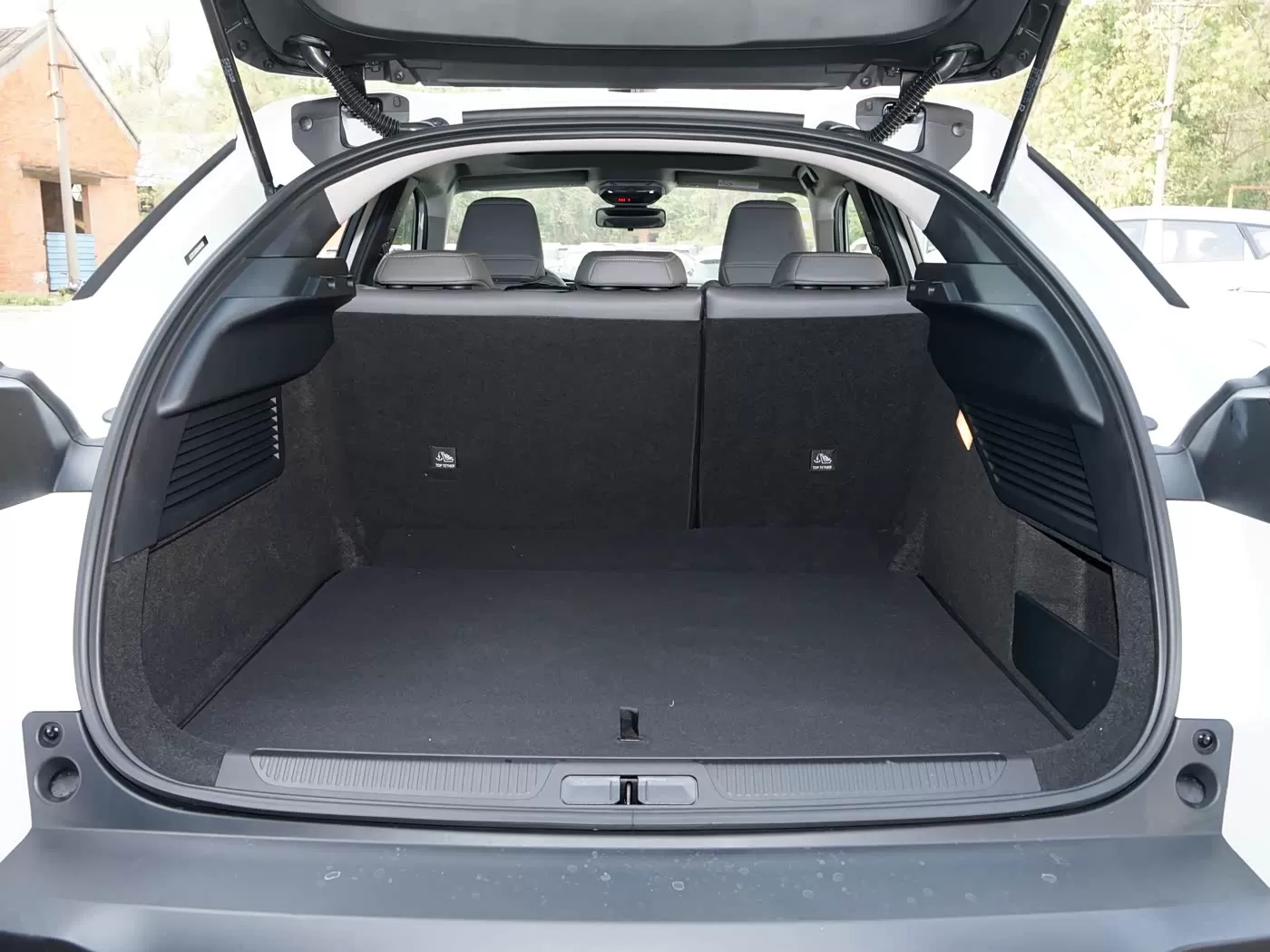 Dongfeng Citroen Versaliae C5X Used Car for Sale - Silu Auto Export