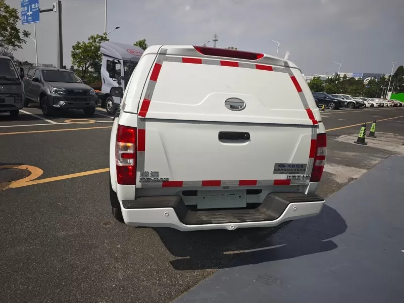 Isuzu RE-MAX Manual Diesel RAPINA cum Removibilibus Cargo Cover