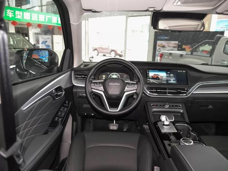 Isuzu D-MAX Cross-patriae 3.0T 4X4 Diesel RAPINA ex Sinis